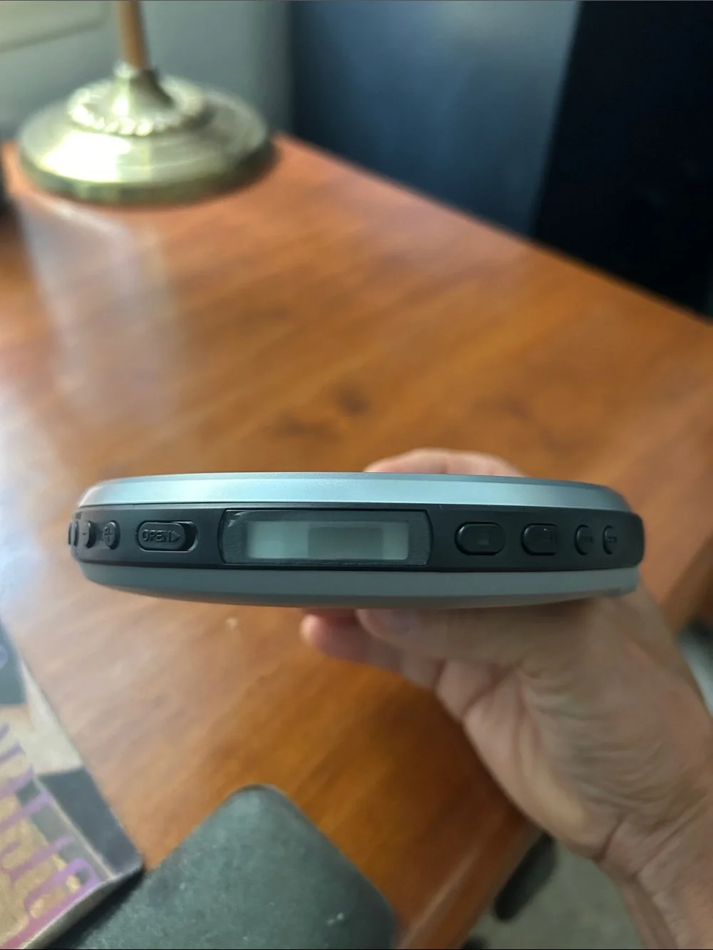 Sony Silver CD Walkman D-EJ011 Portable Disc Player